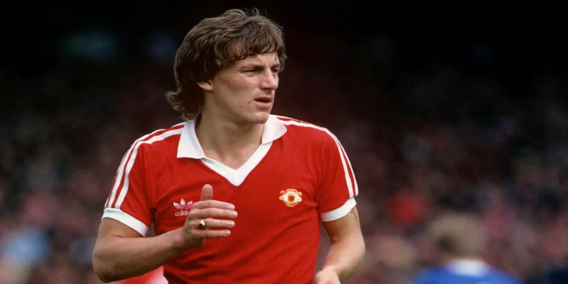 Steve Coppell: The Untold Story of a Football Icon